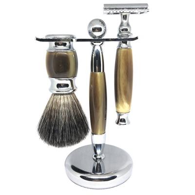 China Face Makers Selling Ox Horn Badger Hair Brush Set Luxury Blade Custom Shaving Kit for sale