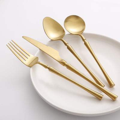 China Sustainable exquisite gold plated stainless steel flatware set - perfect for weddings and events for sale