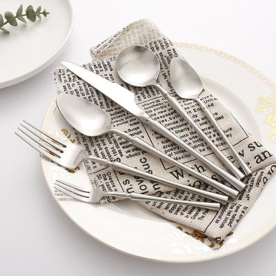 China Durable Stylish Satin Matte Silver Stainless Steel Silverware Set for sale