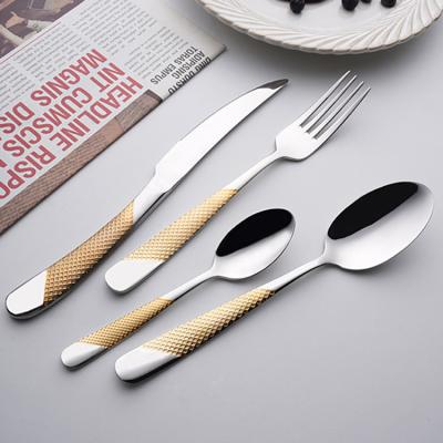 China Sustainable Luxurious Vintage Baroque Style Cutlery Set For Formal Dinners And Fine Dining for sale