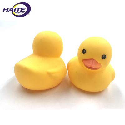 China Baby Toy Wholesale Promotional Mini Yellow Bath Toy Rubber Duck for sale