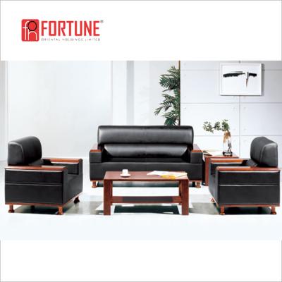 China Sofa Luxury Sectional Design Exposed Soild Wood Frame Sofas With Wood Arm (FOH-6629) for sale