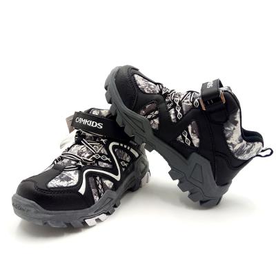 China Factory Supply Breathable Kids Hiking Shoes Kids Outdoor Shoes for sale