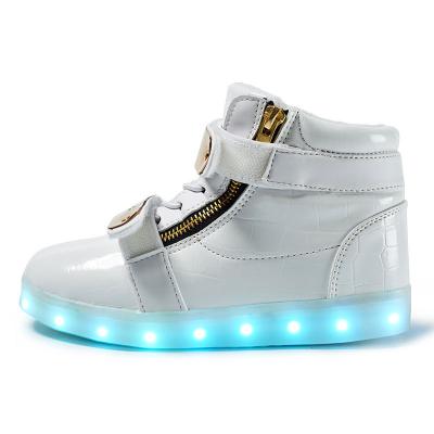 China New Breathable Explosion Models Emitting Colorful LED Light Shoes USB Charging Women Shoes for sale