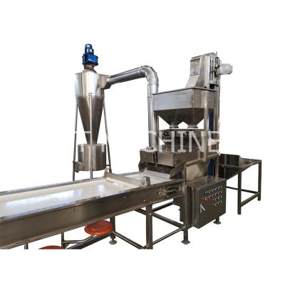 China Dry Peanut Peeling Machine Beverage Factory Digital Roasted Salt And Peanut Production Line for sale