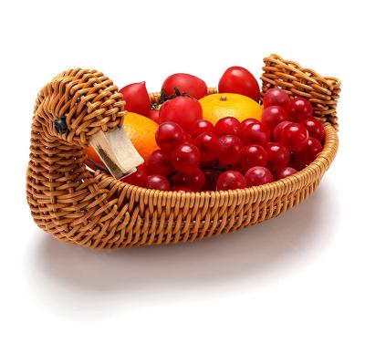 China KINGWILLOW Viable Novelty Fruit Basket Duckling Gift Eco-Friendly Wicker Woven Animal Modeling Basket Apple and Banana Fruit Basket for sale