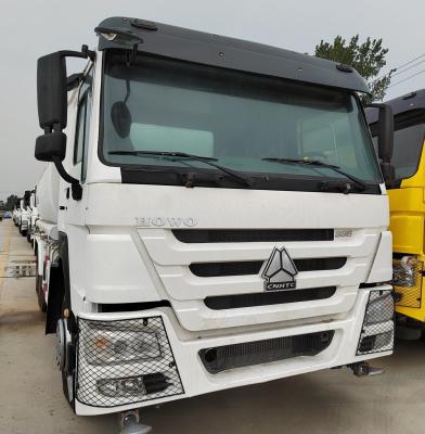 China Spraying Sinotruk HOWO 6X4 Water Delivery Truck with Package Gross Weight 13570.000kg for sale