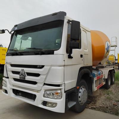 China Sinotruk HOWO Heavy Duty Concrete Mixer Truck for Mining Haulage Vehicle for sale