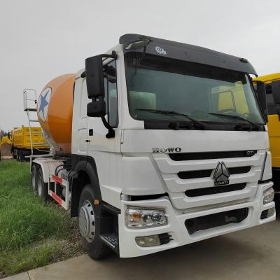 China 6x4 Customized Drive Mode Mobile Concrete Mixer with Free Delivery for sale