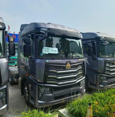 Chine 2024 HOWO 6X4 remorque manuelle à gauche diesel grattoir commercial pour le paiement initial à vendre