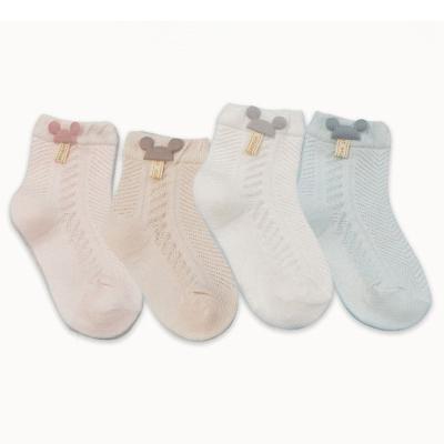 China Sporty Newborn Baby Bumps Cute Animal Mesh Breathable Winter Cotton Cartoon Solid Color Tabi Toddler Sock for sale