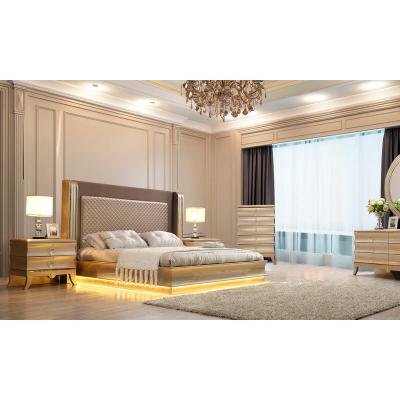 China Full New Design Fashion Solid Wood King Size Bedroom Furniture For Hotel Villa Luxury Double Master Bed for sale