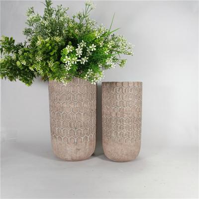 China Latest Modern Growing Flower Cement Planter Garden Pot for sale