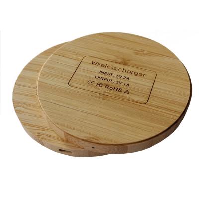 China Easy Carry Customize Logo Wireless Phone Wooden Qi Fast Charging Bamboo Portable Charger For Mobile Phone for sale