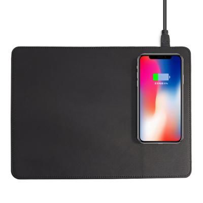 China New HOT Wireless Mouse Pad Charger QI Universal For Cellphone Radio Mouse Pad Charging Mobile Phone for sale