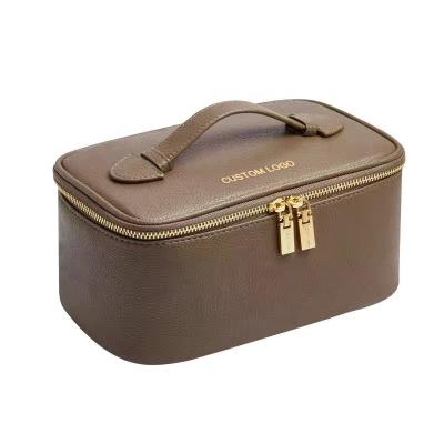 China Custom Leather Bag Travel Portable Brush Storage Makeup Organizer Large Capacity Logo Cosmetic Bag for sale