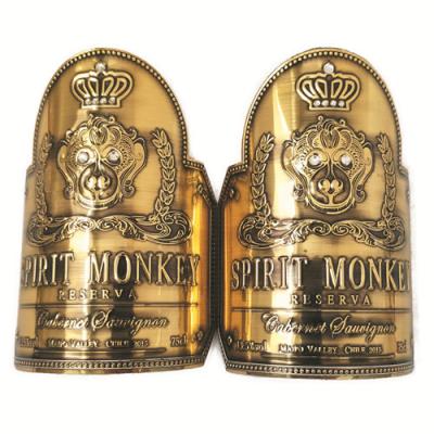 China Waterproof Cheap Custom Monkey Crown Embossed Bottle Wine Label With Rhinestone for sale