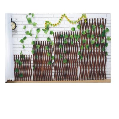 China Expending Extended Wood Fence Patio Climbing Plants Fence Extended Wooden Fence Fence Easily Assembled Portable Wooden Screen Dog Gate Child Safety for sale