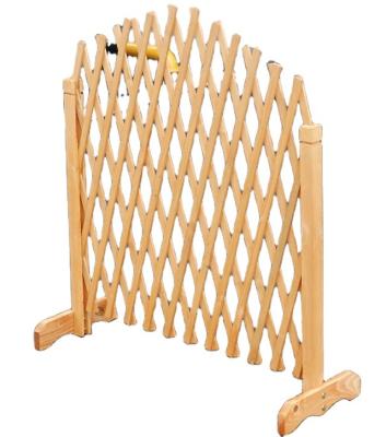 China Easily Assembled Chinese Fir Cedar Wood Expending Fence Patio Climbing Plants Wooden Dog Gate Child Safety for sale