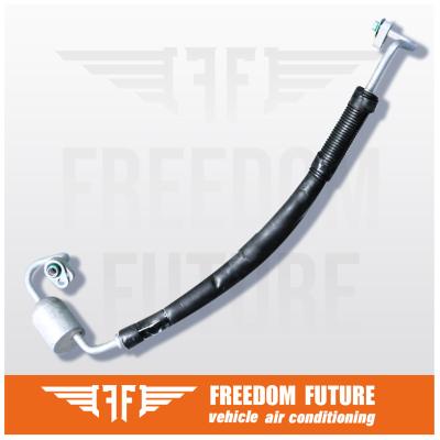 Cina 9L8Z19972C Car Aircon Pipe Escape 3.0L Adatto per 09-12 Ford in vendita