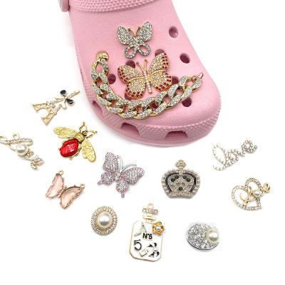 China Luxury Metal Clog Charm Party Gift Crystal Clogs Custom Bead Shoe Butterfly DIY Charms For Jewelry Making for sale