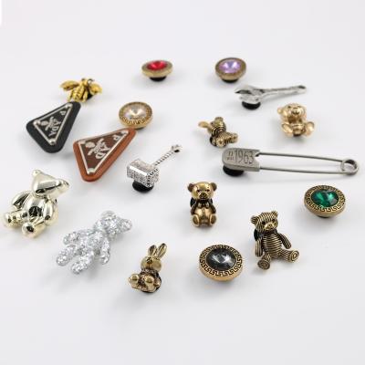 China New Trend Design 3D Metal Shoe Buckle Bear DIY Charm Animal Shoe Charms Clogs Decoration for sale