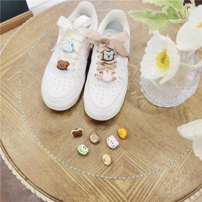 China Creative DIY Shoe Charm Design Biscuit Lace DIY Animal Detachable Buckle Lace Detachable Buckle for sale