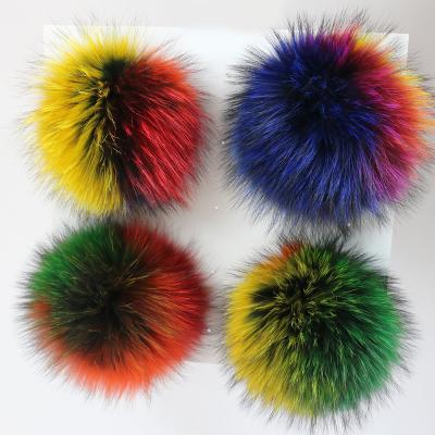 China European Wholesale Colorful Raccoon Fur Pom Pom With Snap For Hats Fur Ball Hat Decoration Hood Pompom Animal Furs Removable for sale