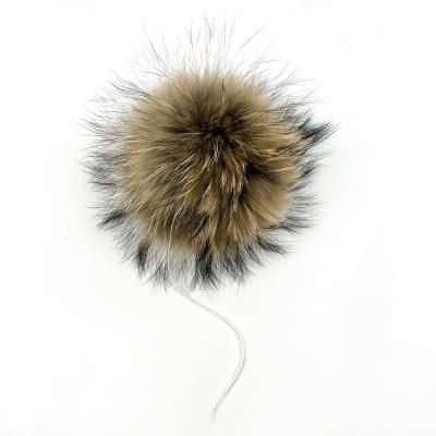 China Removable Soft Hand Feeling Hood Fur Pompom Colored Fur Balls For Sneakers 13cm Natural Raccoon Fur Pompoms for sale