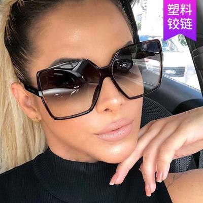 China Fashion sunglasses 2022 oversized women's sunglasses protection sunglasses classic wholesale unisex square sunglasses for sale