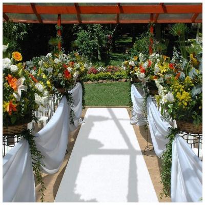 China Stain Resistant Custom Indoor Outdoor White Carpet Roll For Wedding Show Carpets for sale