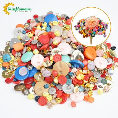 China Viable 500-700 300 Grams PCS Assorted Color Mixed Buttons For Sewing DIY Crafts Children's Button Manual Painting for sale