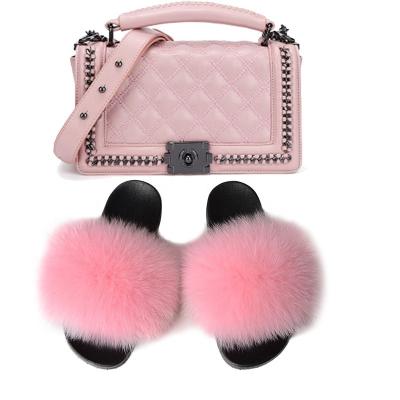 China Lightweight Bset Selling Women Flip Flops With PU Handbags Set Fashion Real USA Ladies Fox/Raccoon Fur Slides Matching PU Purse Sets for sale