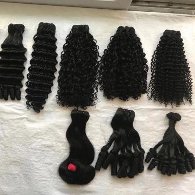 China Silky Straight Wave Wholesale 8 To 30 Inch Black Color Virgin Cuticle Aligned Brazilian Hair Bundles Water Wave Virgin Hair Bundle for sale