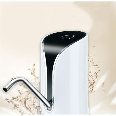 China New Design Hotel Mini Water Dispenser Portable Instant Hot Water Dispenser For Travel Office Home Water Bottles Fast Heating for sale