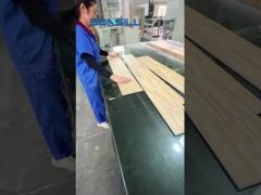 Luxury Laminated SPC Plank Vinyl Flooring For Hospital