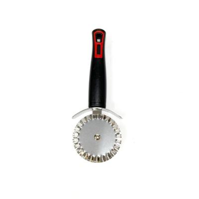 China Durable Novelty Stainless Steel Round Pizza Knife Black White Small Pieces Cutters Roll Pizza Cutter for sale