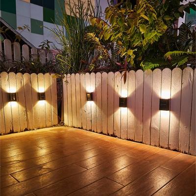 China LANDSCAPE LED Solar Lamp Outdoor Smart Waterproof Porch Wall Lights for Balcony Yard Garden Decorative Landscape Street Lamp for sale