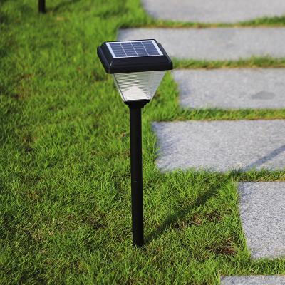 China LANDSCAPE Solar Powered Metal Ip65 Outdoor Aluminum Housing Led Lights Waterproof Garden Bollard Yard Pathway Solar Lawn Lamp for sale