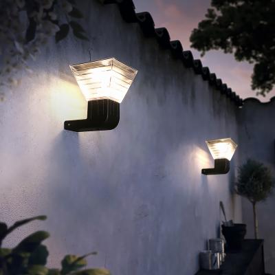 China Garden Outdoor Street Yard Wall Solar Led Garden Light White Color IP65 For Outdoor Garden Lights Solar Energy LED Solar Light for sale