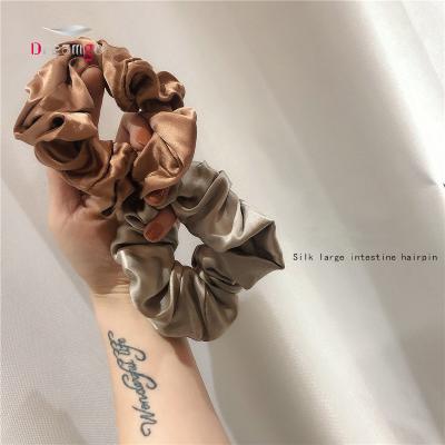 China 1303 100% Silk Hair Scrunchies Hair Scrunchies Satin Hair Ties Girls Non-Toxic Luxury Hair Accessories Silk Hair Scrunchies 1303 for sale