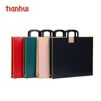 China Factory Outlet Sale Recyclable Luxury Eco - Friendly Carry Paper Shopping Bag With Logo for sale