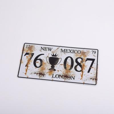 China 2022 New Home Decoration Support Customization License Plate Reflective License Plate Logo Plate Pink for sale