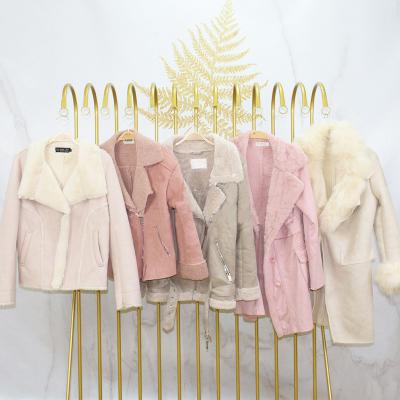 China High Grade Occasion Clothes Hot Sale Korean Style Thickening Used Women Coats Pack Used Clothes Bulk for sale