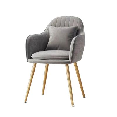 China Customized Luxury Modern Chair Gray Fabric Velor Tufted Velvet Blue Hotel Restaurant Dining Chair Dining Chair With Metal Leg for sale