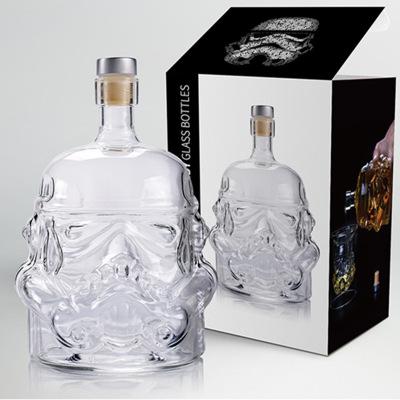 China Glass Jug Liquor Home 750ml Storm Trooper Decanter Trooper Boron Glass Bottle Gift Box Hotel Restaurant Bar Top White Bottle for sale