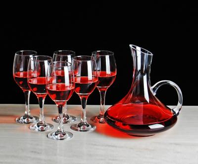 China Hot Sale Handmade Glass Wine Decanter Set 6pcs 4pcs 2pcs Amazon Wine Decanter Set 1.5L Goblet Whiskey Decanter Set for sale