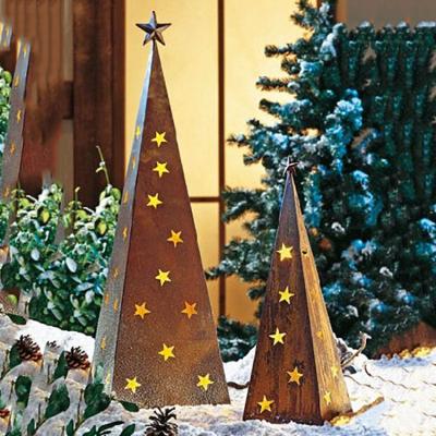 China 500mm Weihnachtsmetallgarten verziert Corten-Garten-Verzierungen mit LED zu verkaufen