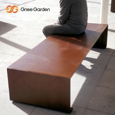 China banco de acero de Corten de los muebles al aire libre del metal de 1800mmx510m m para los espacios públicos en venta