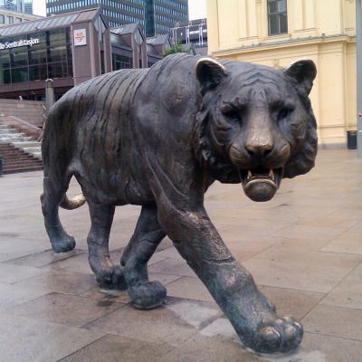 China da escultura de bronze decorativa do leopardo da altura de 5m padrão contemporâneo do GV à venda